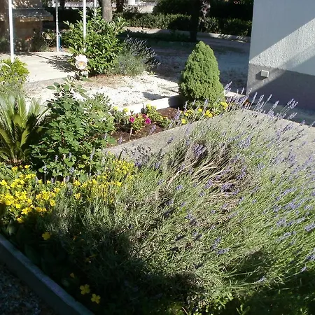 Grgin Apartment Kastela