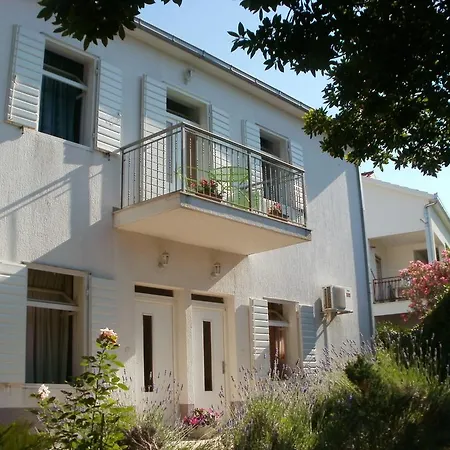 Grgin Apartamento Kaštela